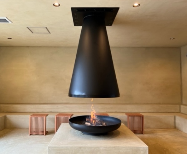 フード型暖炉